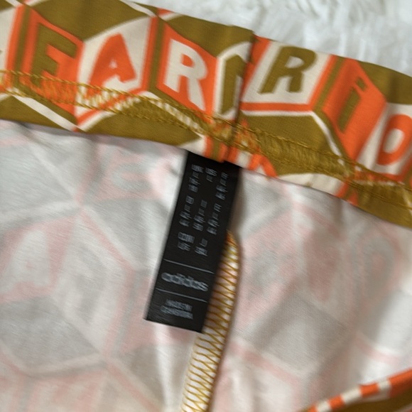 Adidas x Farm Rio bike Shorts L - Picture 7 of 8